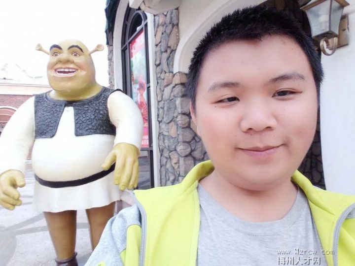 �鿴MZR088141�ĸ��˼���